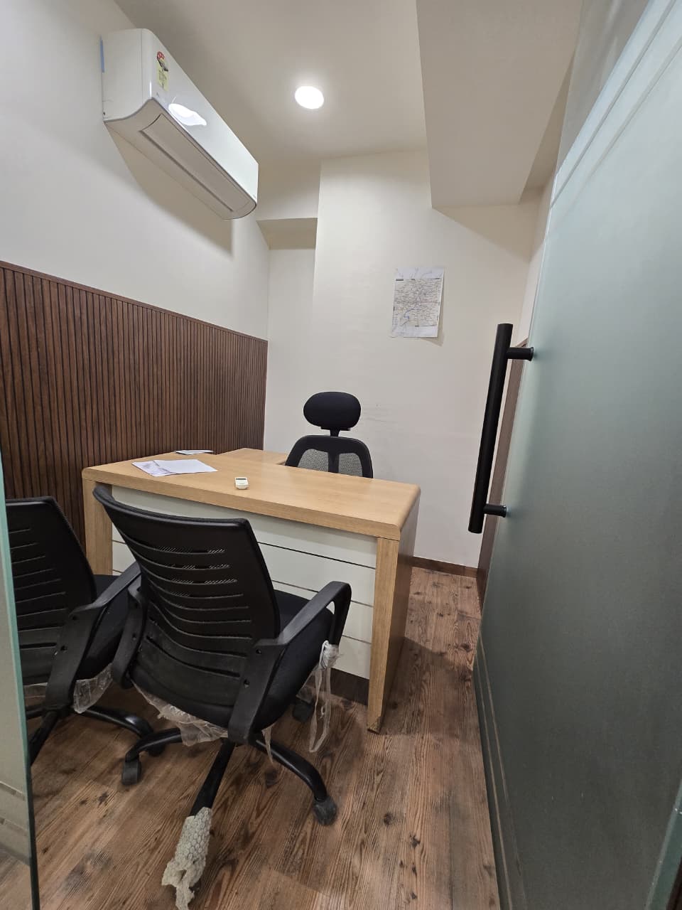 1763 Sq. Ft. Commercial Office for Rent in Gota Ahmedabad