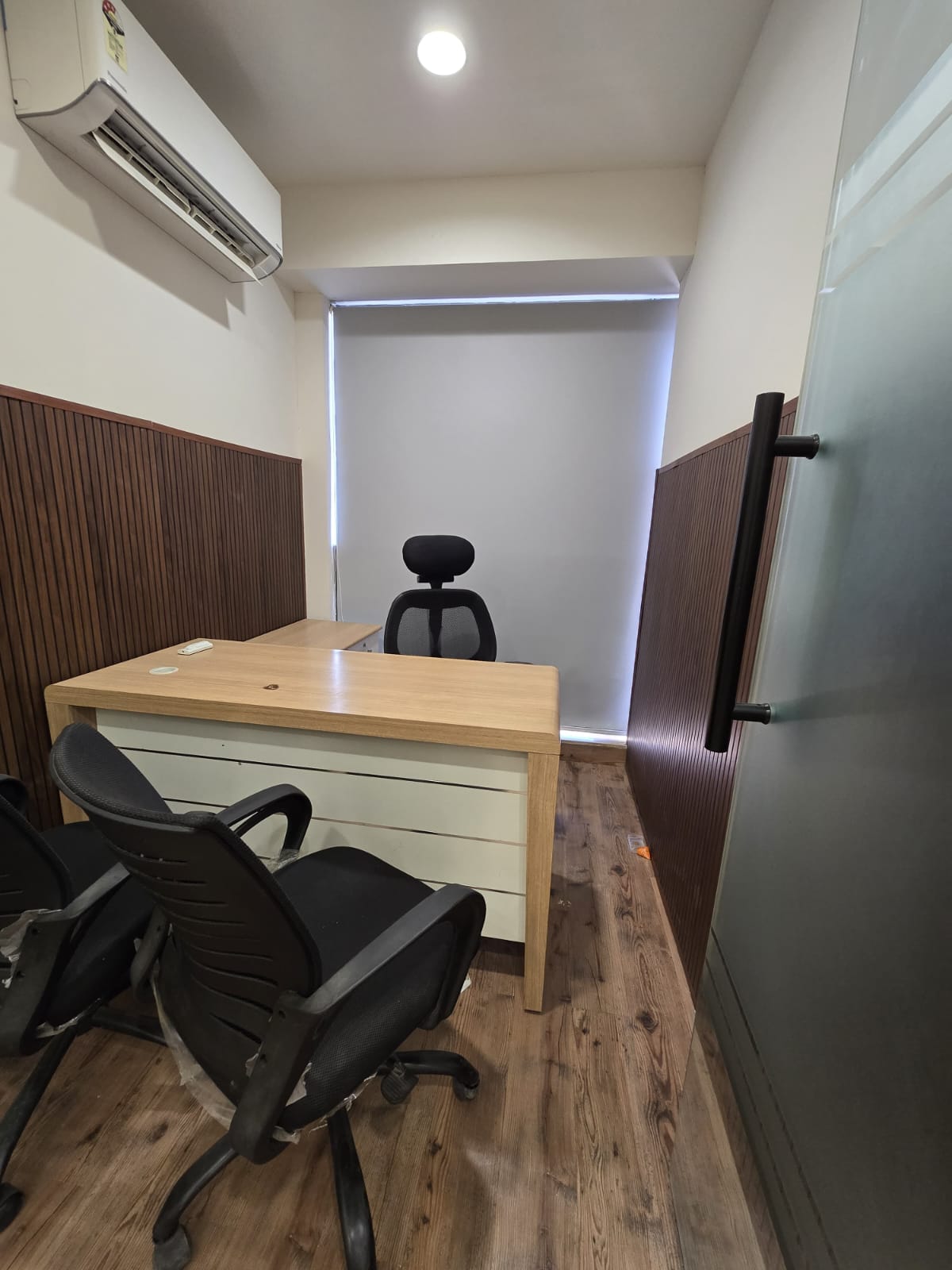 1763 Sq. Ft. Commercial Office for Rent in Gota Ahmedabad - Media 9
