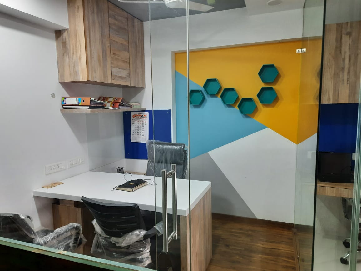 510 Sq. Ft. Commercial Office for Rent in Drive In Road Ahmedabad - Media 4