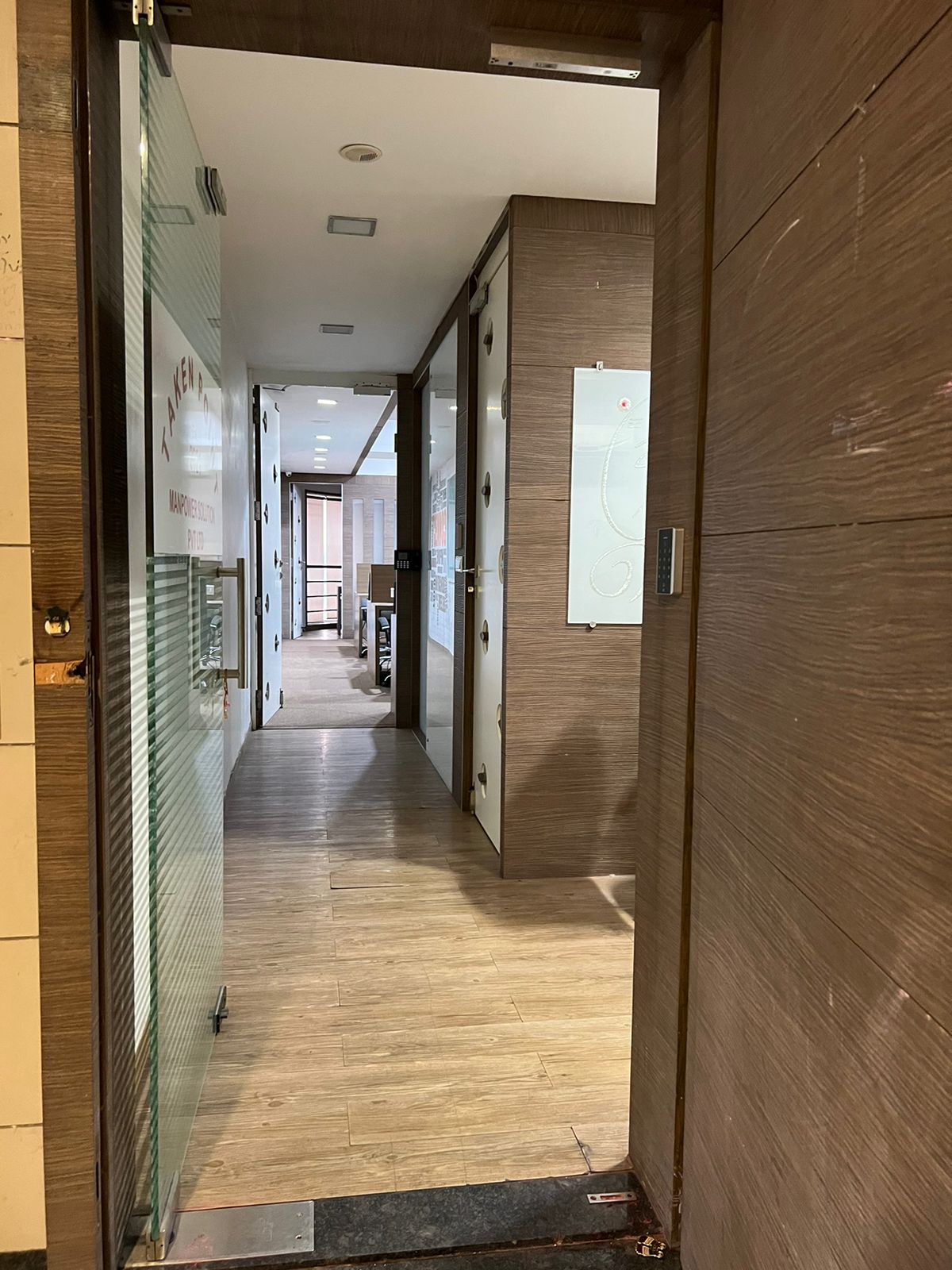 1600 Sq. Ft. Commercial Office for Rent in Gulbai Tekra Ahmedabad - Media 2