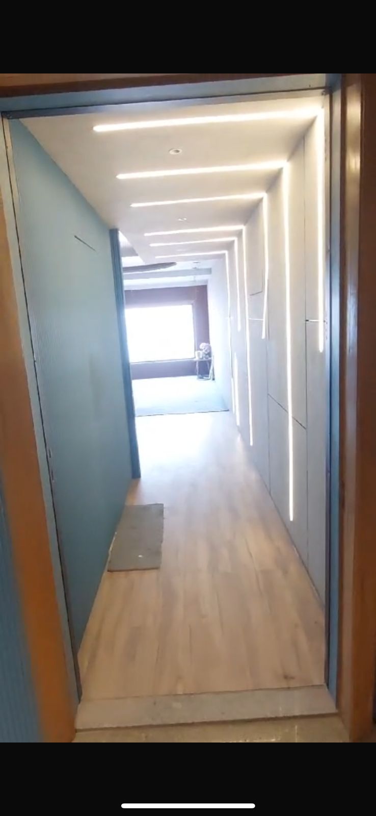 720 Sq. Ft. Commercial Office for Rent in Ashram Road Ahmedabad - Media 5