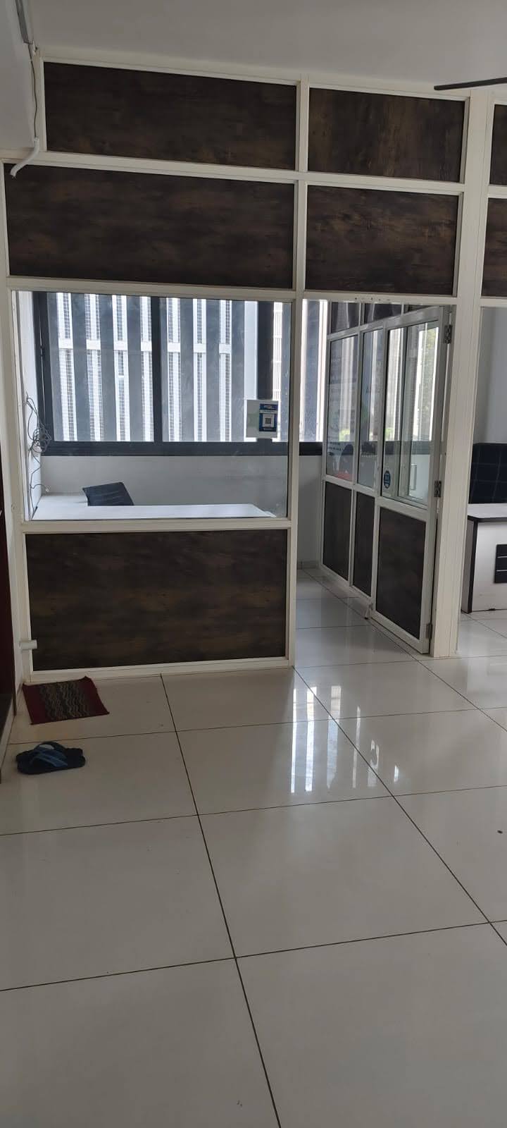 750 Sq. Ft. Commercial Office for Rent in Gota Ahmedabad - Media 9