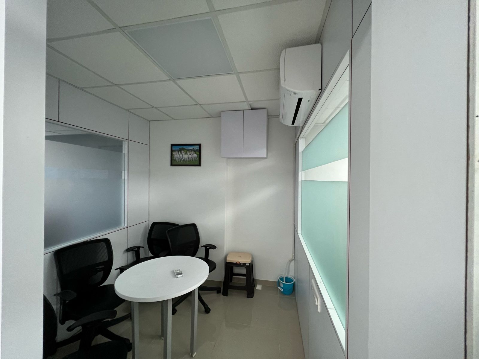 1250 Sq. Ft. Commercial Office for Rent in Vastrapur Ahmedabad - Media 14