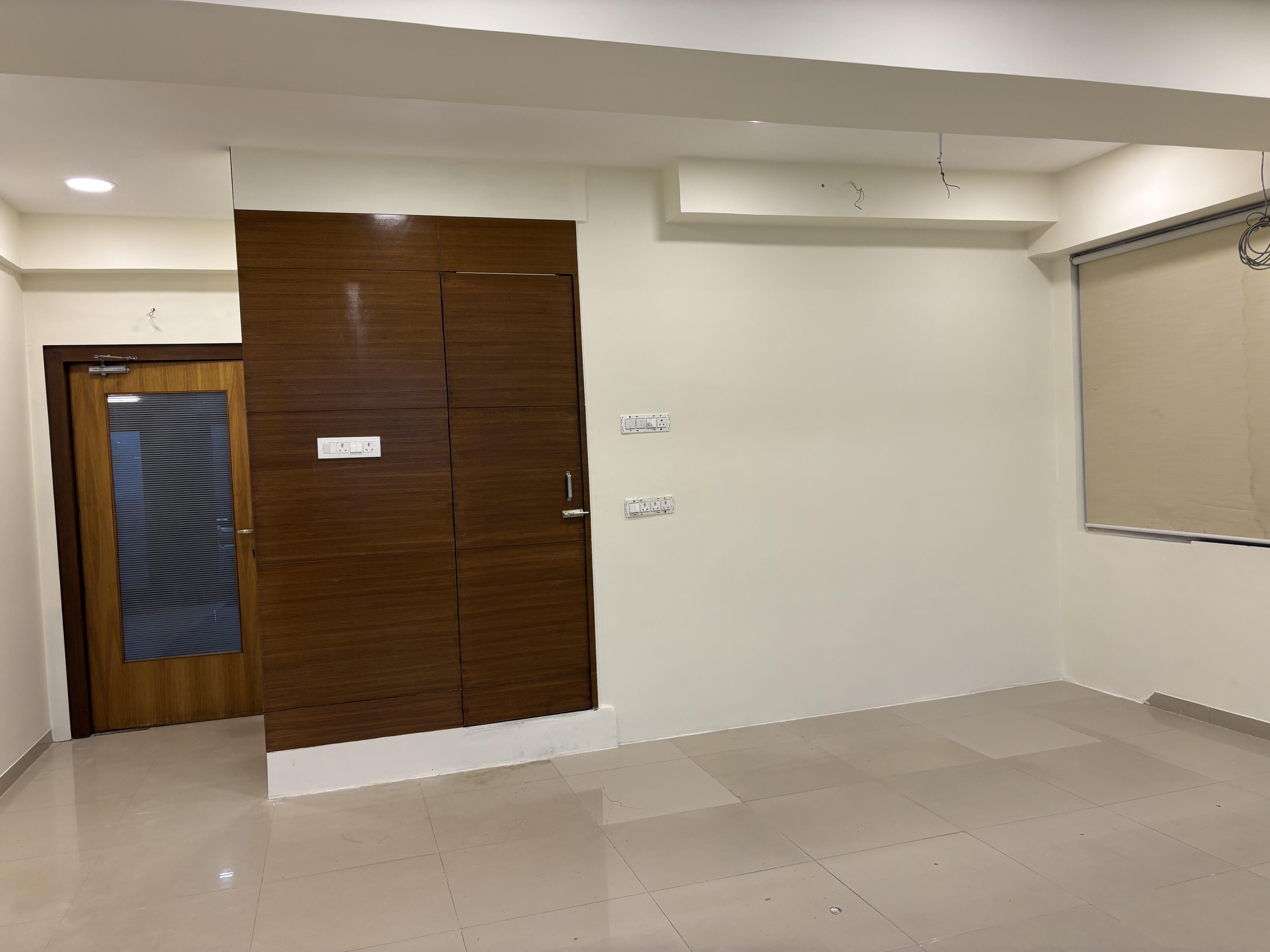 1240 Sq. Ft. Commercial Office for Rent in Gulbai Tekra Ahmedabad - Media 4