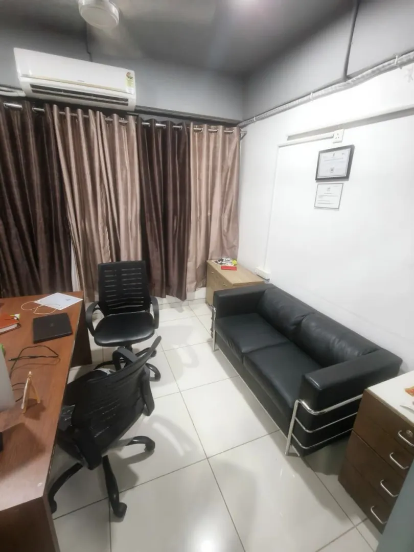 873 Sq. Ft. Commercial Office for Rent in Gota Ahmedabad - Media 5