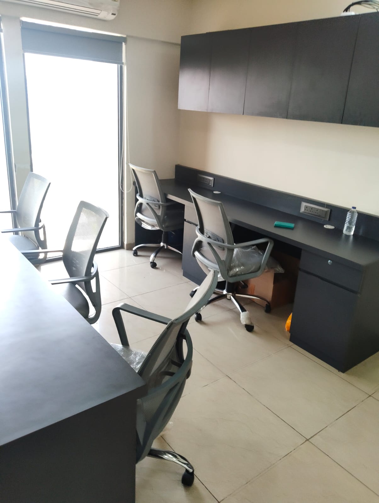 585 Sq. Ft. Commercial Office for Rent in Ashram Road Ahmedabad - Media 11