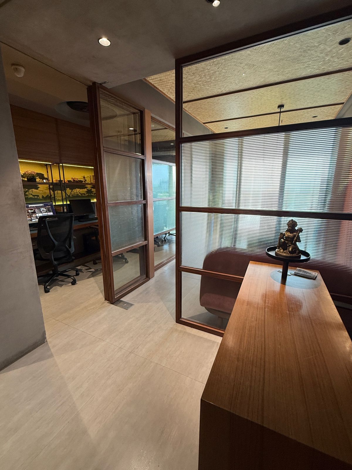 Office 750 Sq. Ft. Commercial Office for Rent in Science City Ahmedabad - Media 5
