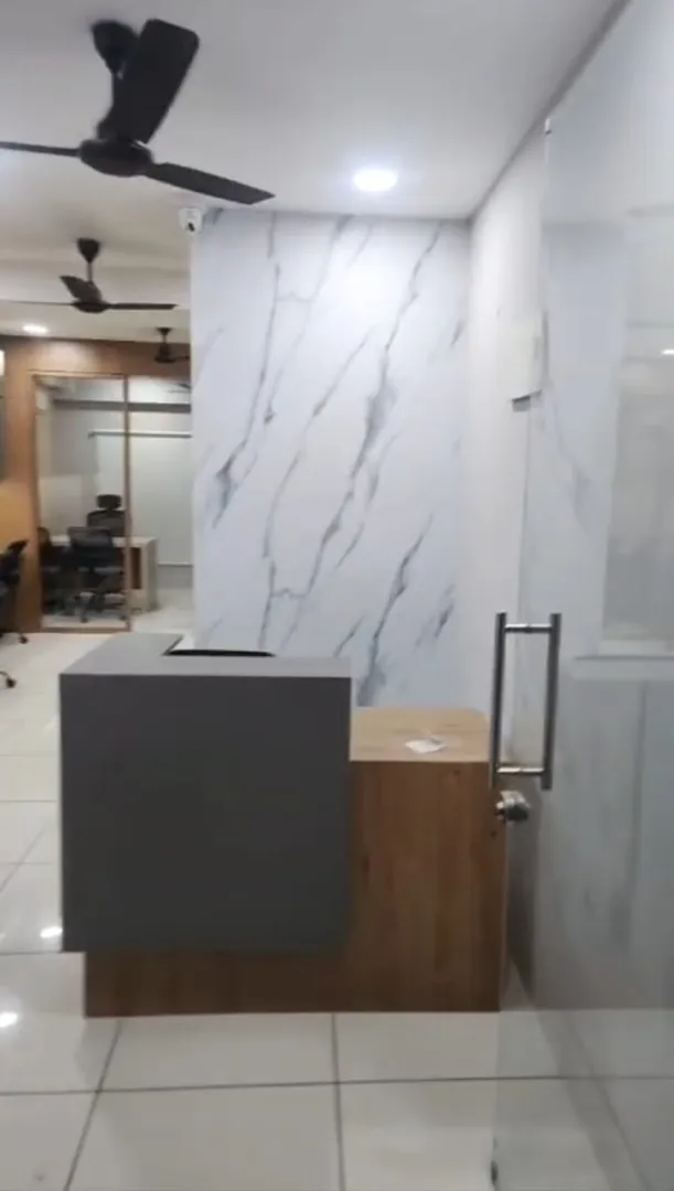 720 Sq. Ft. Commercial Office for Rent in Ashram Road Ahmedabad - Media 15