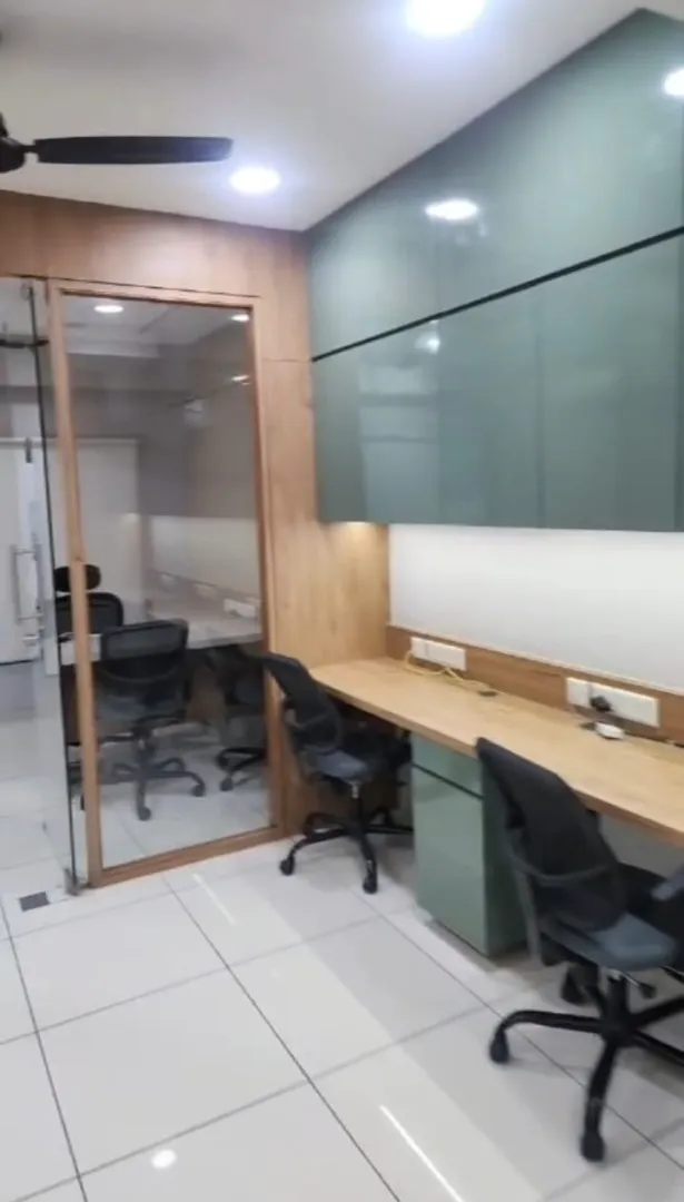720 Sq. Ft. Commercial Office for Rent in Ashram Road Ahmedabad - Media 7