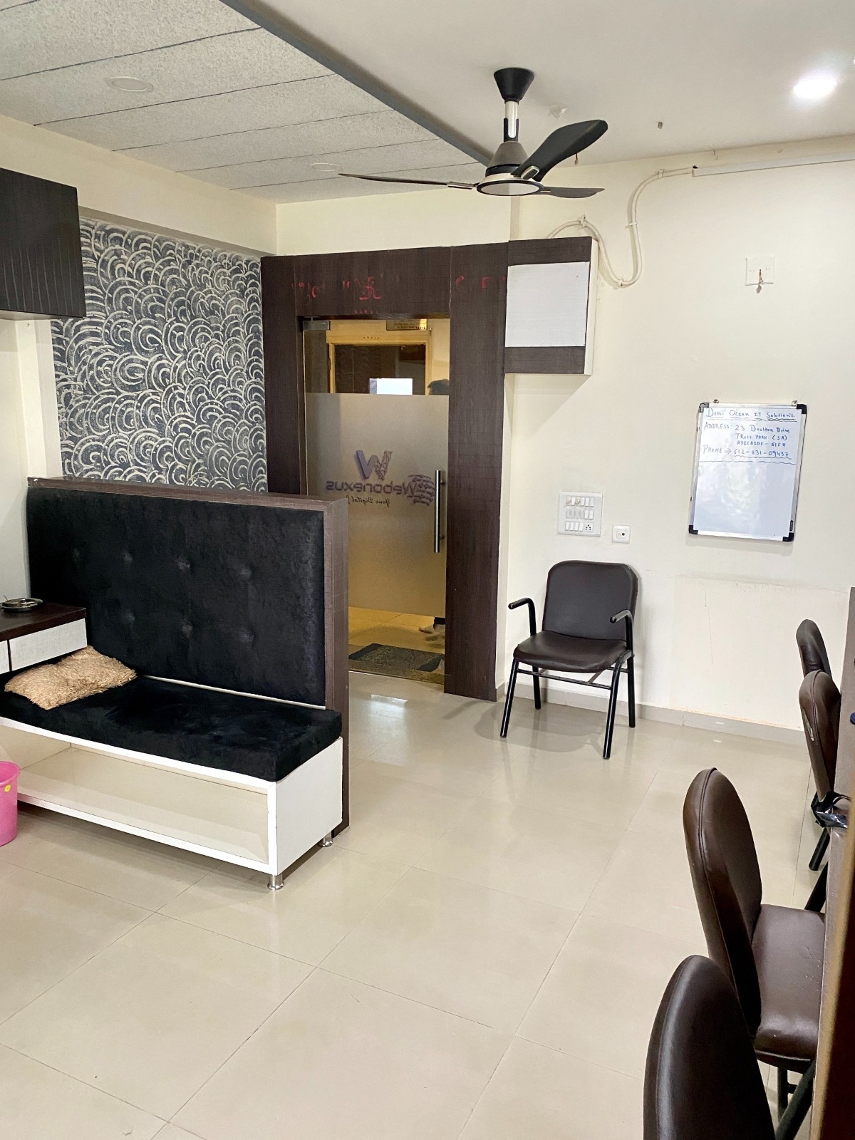 465 Sq. Ft. Commercial Office for Rent in Memnagar/gurukul Ahmedabad - Media 6