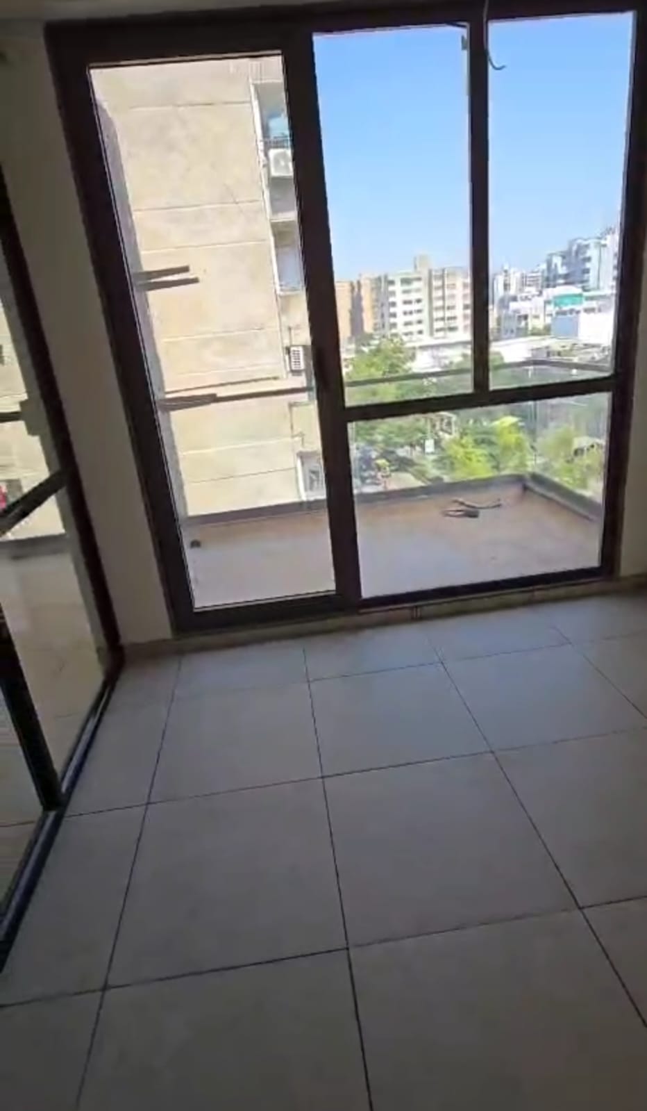 Office 1060 Sq. Ft. Commercial Office for Rent in Memnagar/gurukul Ahmedabad - Media 15