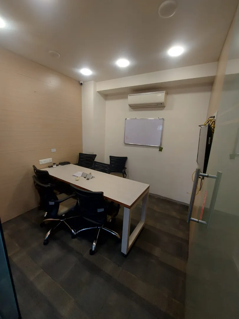 1658 Sq. Ft. Commercial Office for Rent in Thaltej Ahmedabad - Media 15