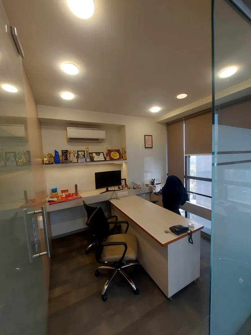 1658 Sq. Ft. Commercial Office for Rent in Thaltej Ahmedabad