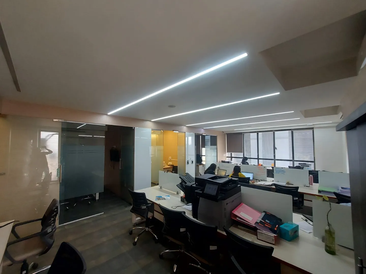 1658 Sq. Ft. Commercial Office for Rent in Thaltej Ahmedabad - Media 8