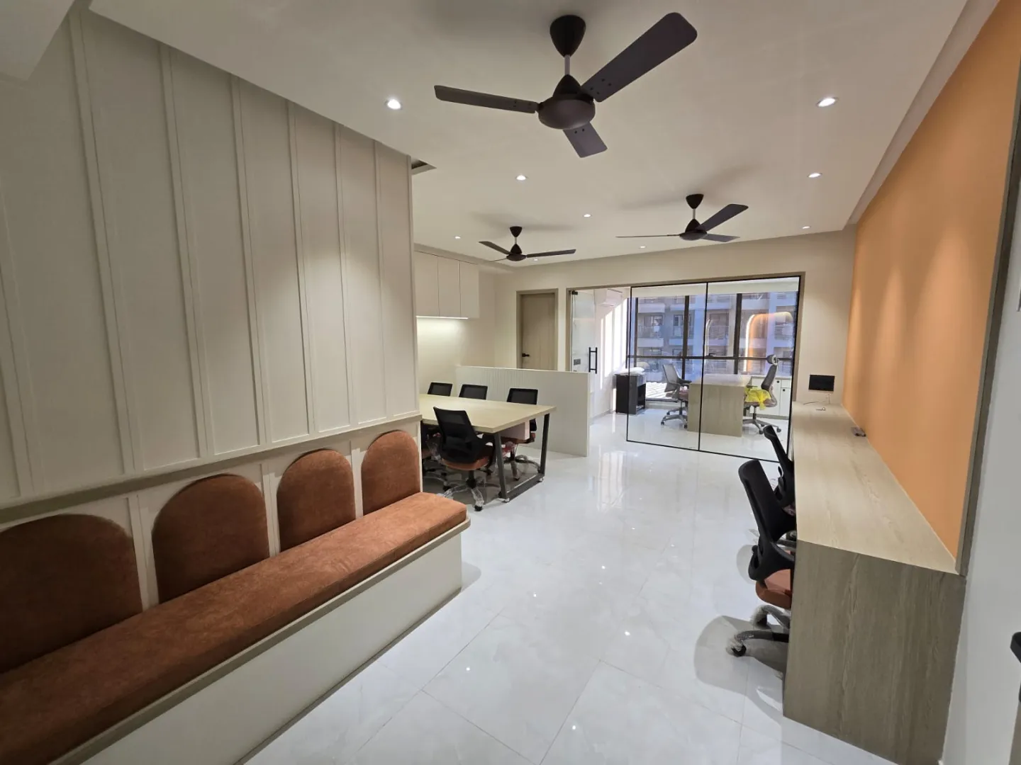 Office 750 Sq. Ft. Commercial Office for Rent in Vaishnodevi Ahmedabad - Media 3