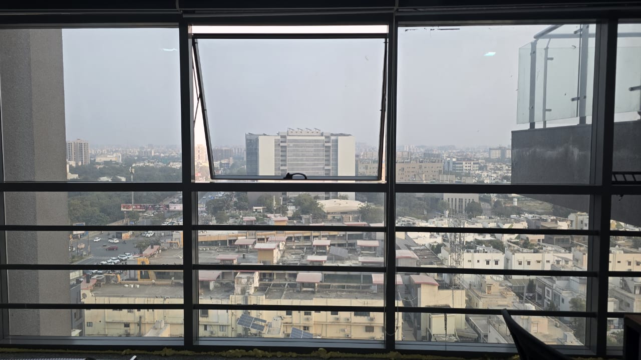 Office Commercial Office for Rent in Science City Ahmedabad - Media 9