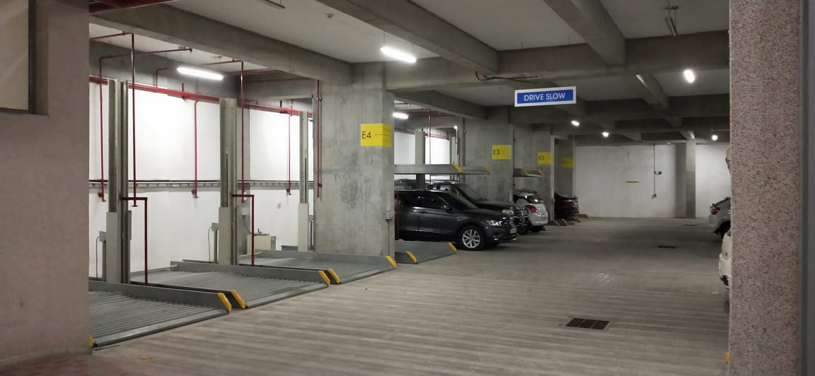 1098 Sq. Ft. Commercial Office for Rent in Nehrunagar Ahmedabad - Media 10