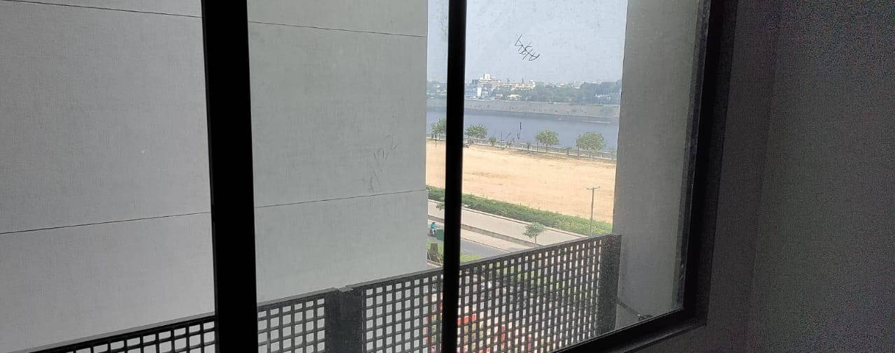 Commercial Office for Rent in Ashram Road Ahmedabad - Media 2
