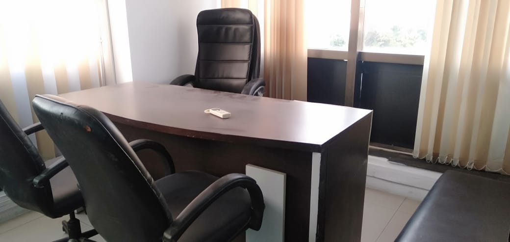 Office 832 Sq. Ft. Commercial Office for Rent in Thaltej Ahmedabad - Media 15