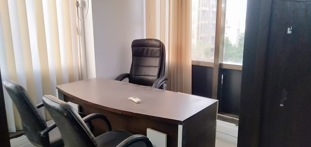 Office 832 Sq. Ft. Commercial Office for Rent in Thaltej Ahmedabad - Media 11
