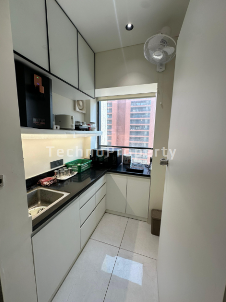 Office Commercial Office for Rent in Vaishnodevi Ahmedabad - Media 7