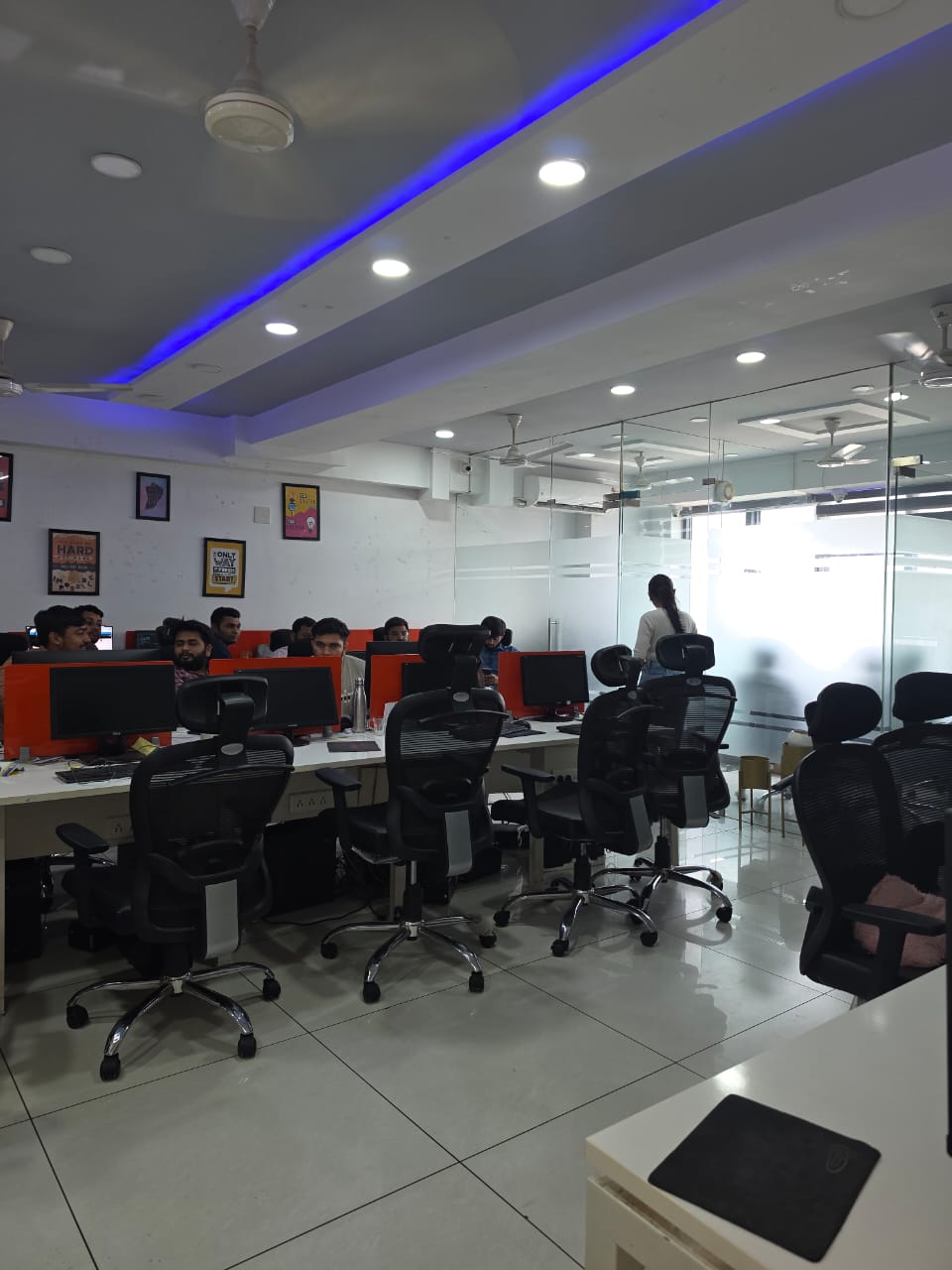 Office Commercial Office for Rent in Gota Ahmedabad - Media 11