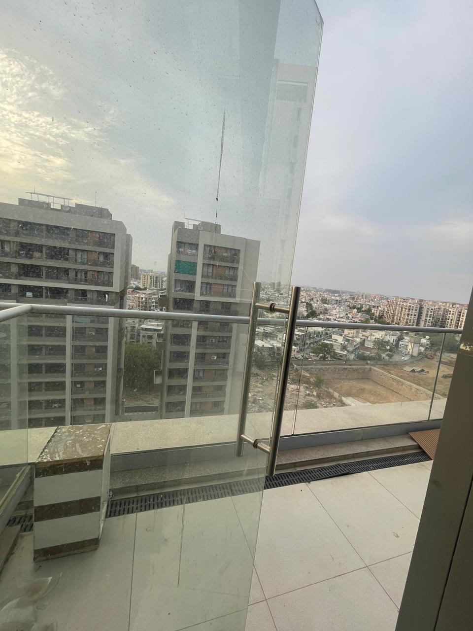 Office Commercial Office for Rent in Sola Ahmedabad - Media 12
