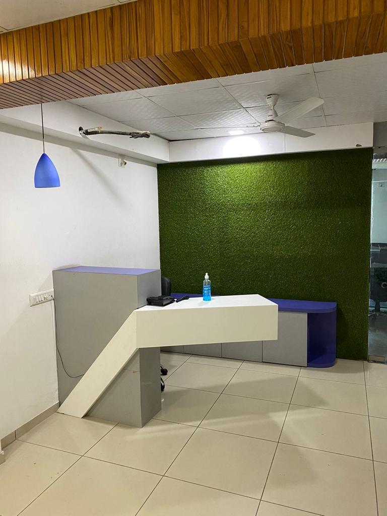 Office Commercial Office for Rent in Thaltej Ahmedabad - Media 2
