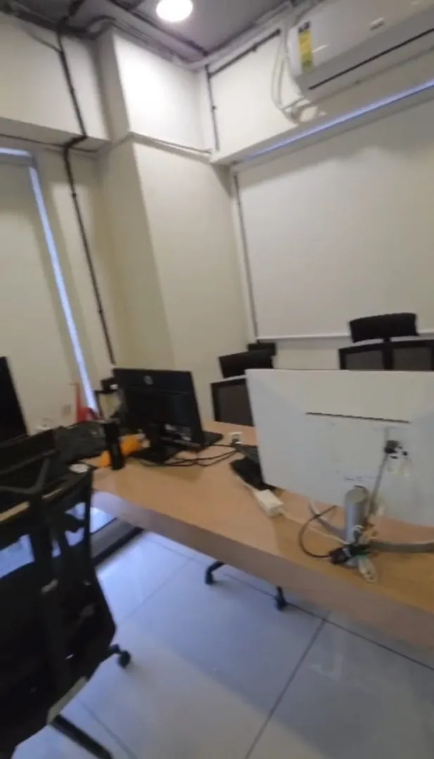 750 Sq. Ft. Commercial Office for Rent in Gota Ahmedabad - Media 7
