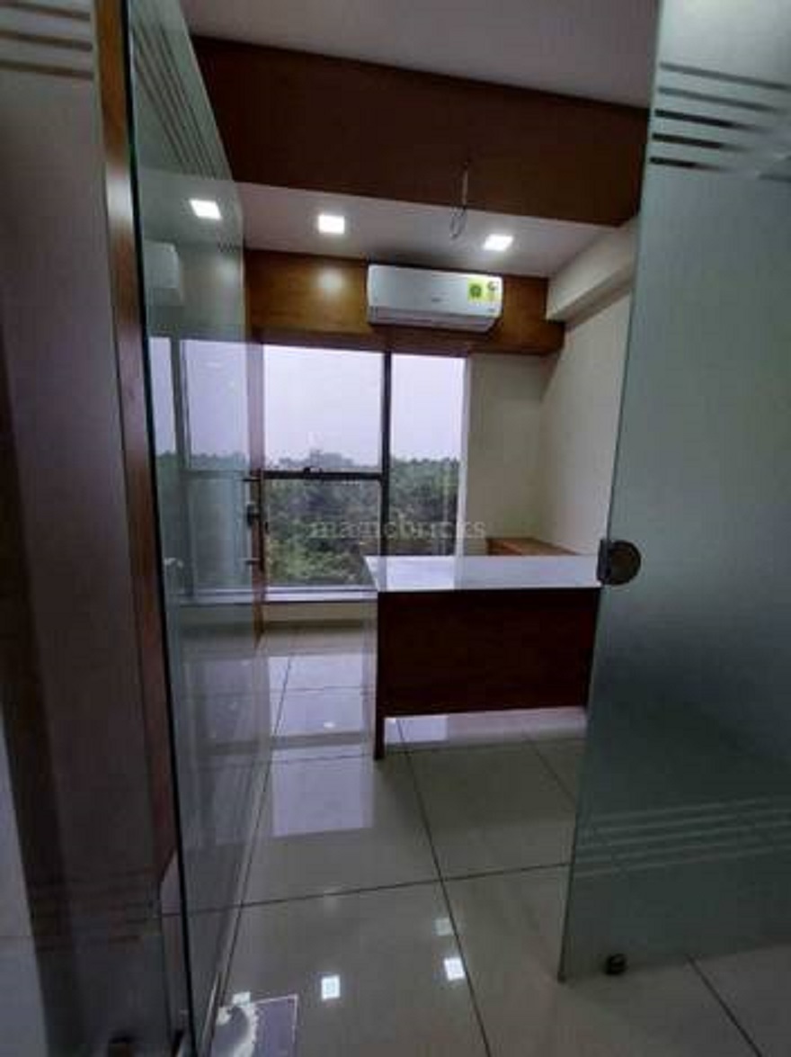849 Sq. Ft. Commercial Office for Rent in Science City Ahmedabad