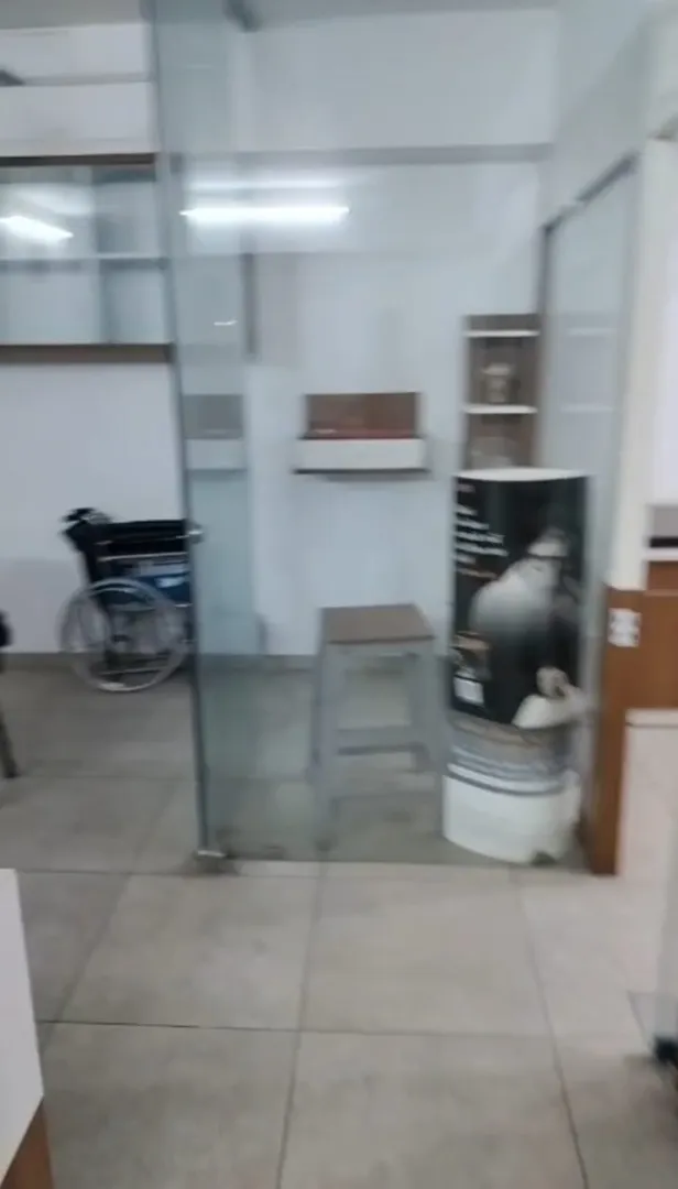 Office 1200 Sq. Ft. Commercial Office for Rent in Thaltej Ahmedabad - Media 12