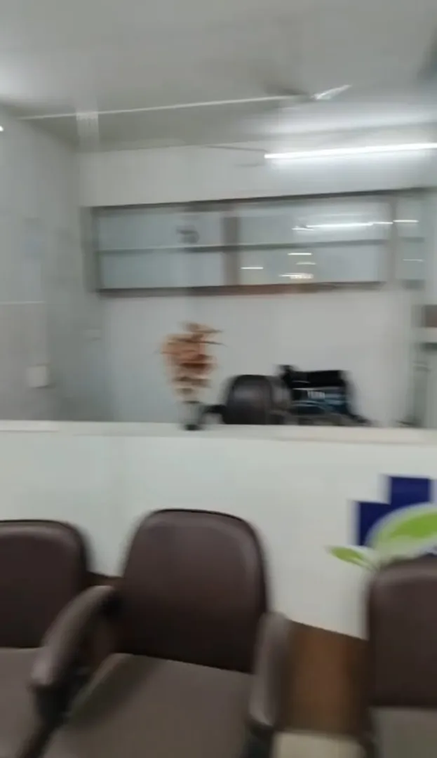 Office 1200 Sq. Ft. Commercial Office for Rent in Thaltej Ahmedabad - Media 8