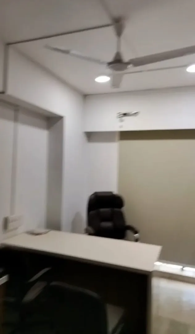 Office 1200 Sq. Ft. Commercial Office for Rent in Thaltej Ahmedabad - Media 17