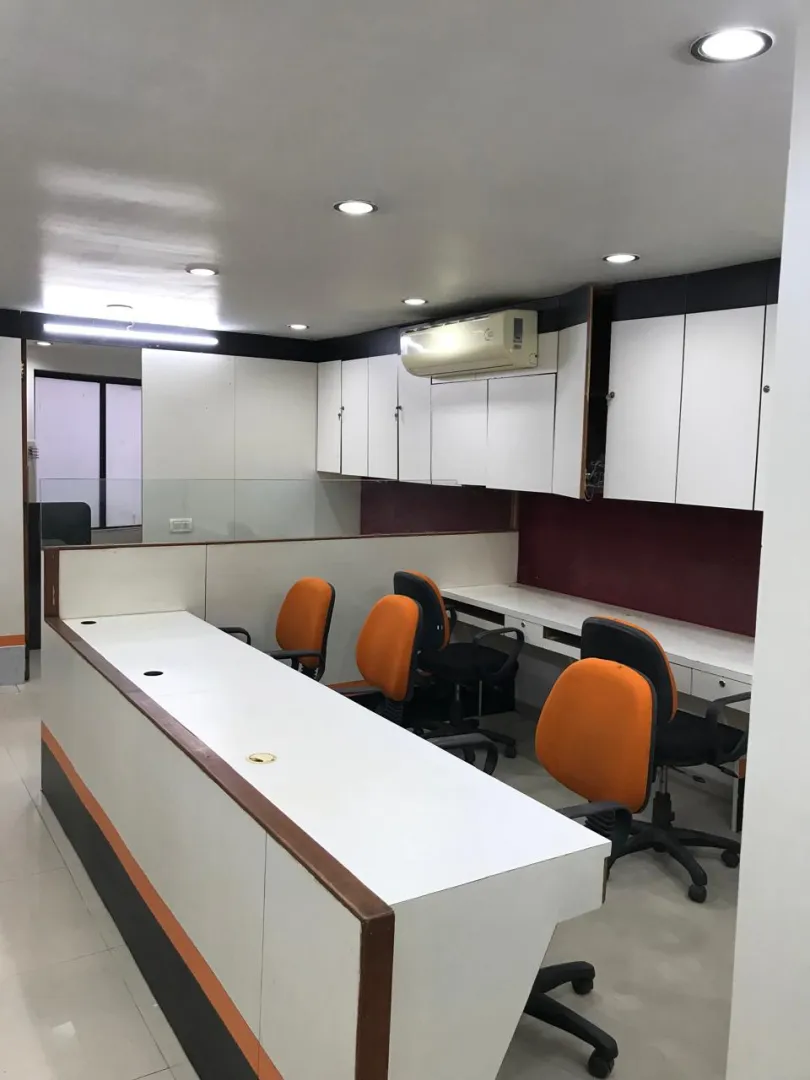 Office 1300 Sq. Ft. Commercial Office for Rent in Cg Road Ahmedabad - Media 13