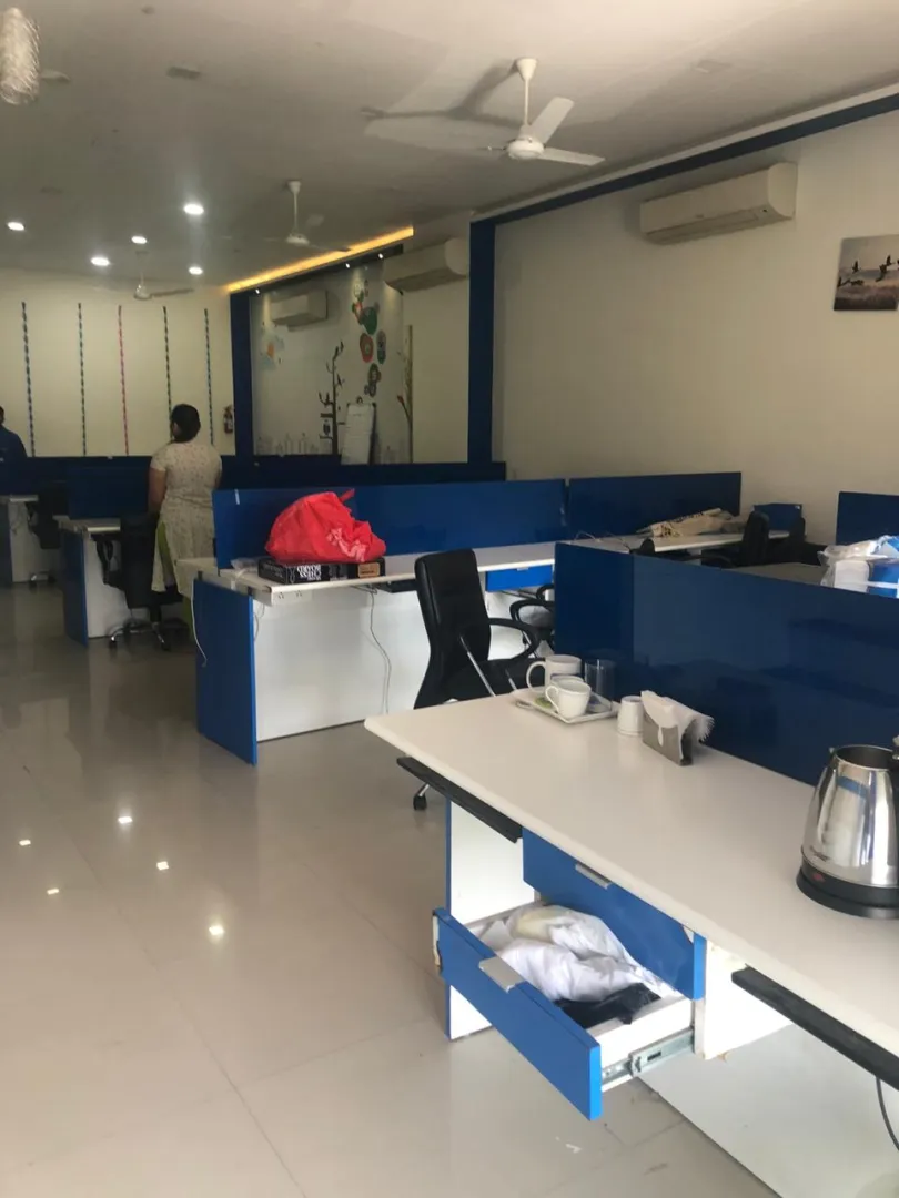 Office 2400 Sq. Ft. Commercial Office for Rent in Sola Ahmedabad