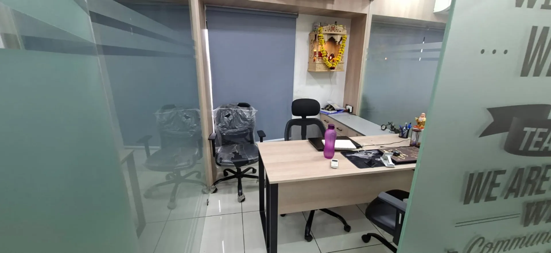 Office 1525 Sq. Ft. Commercial Office for Rent in Ashram Road Ahmedabad
