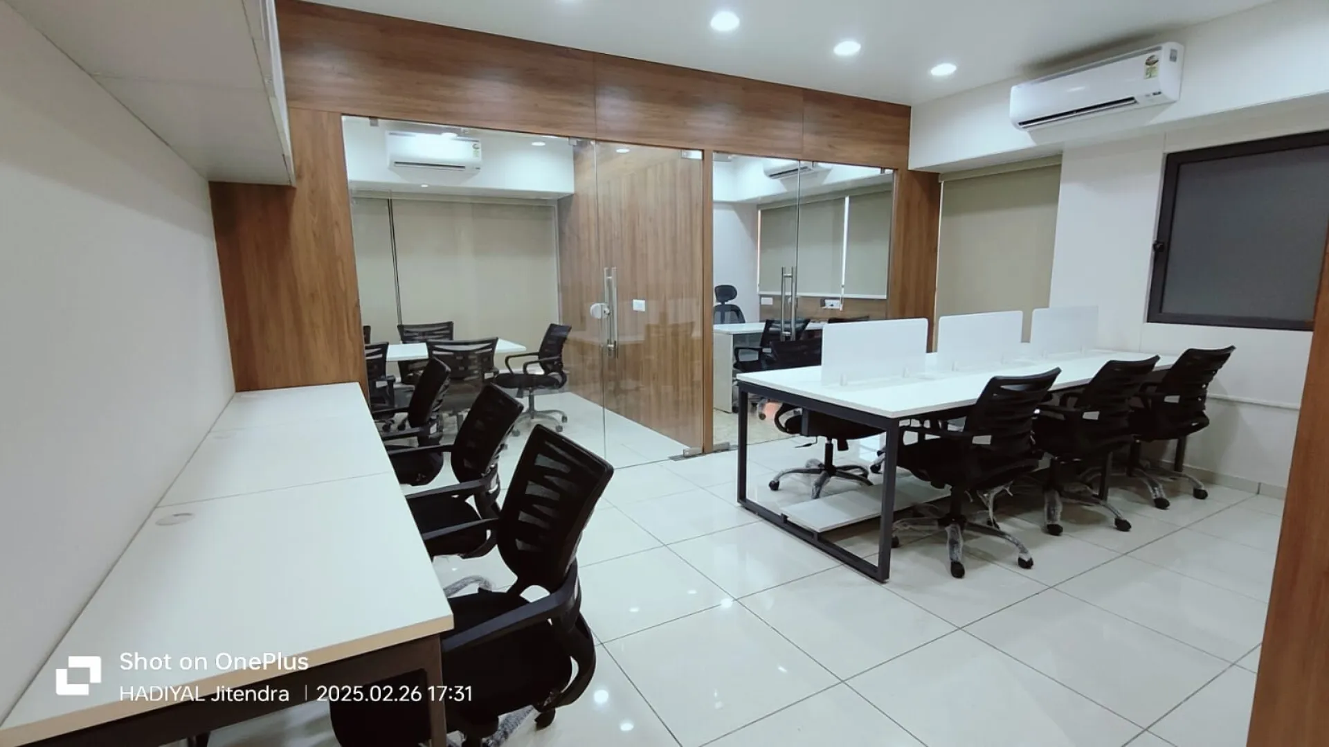 Office 830 Sq. Ft. Commercial Office for Rent in Bopal Ahmedabad - Media 16