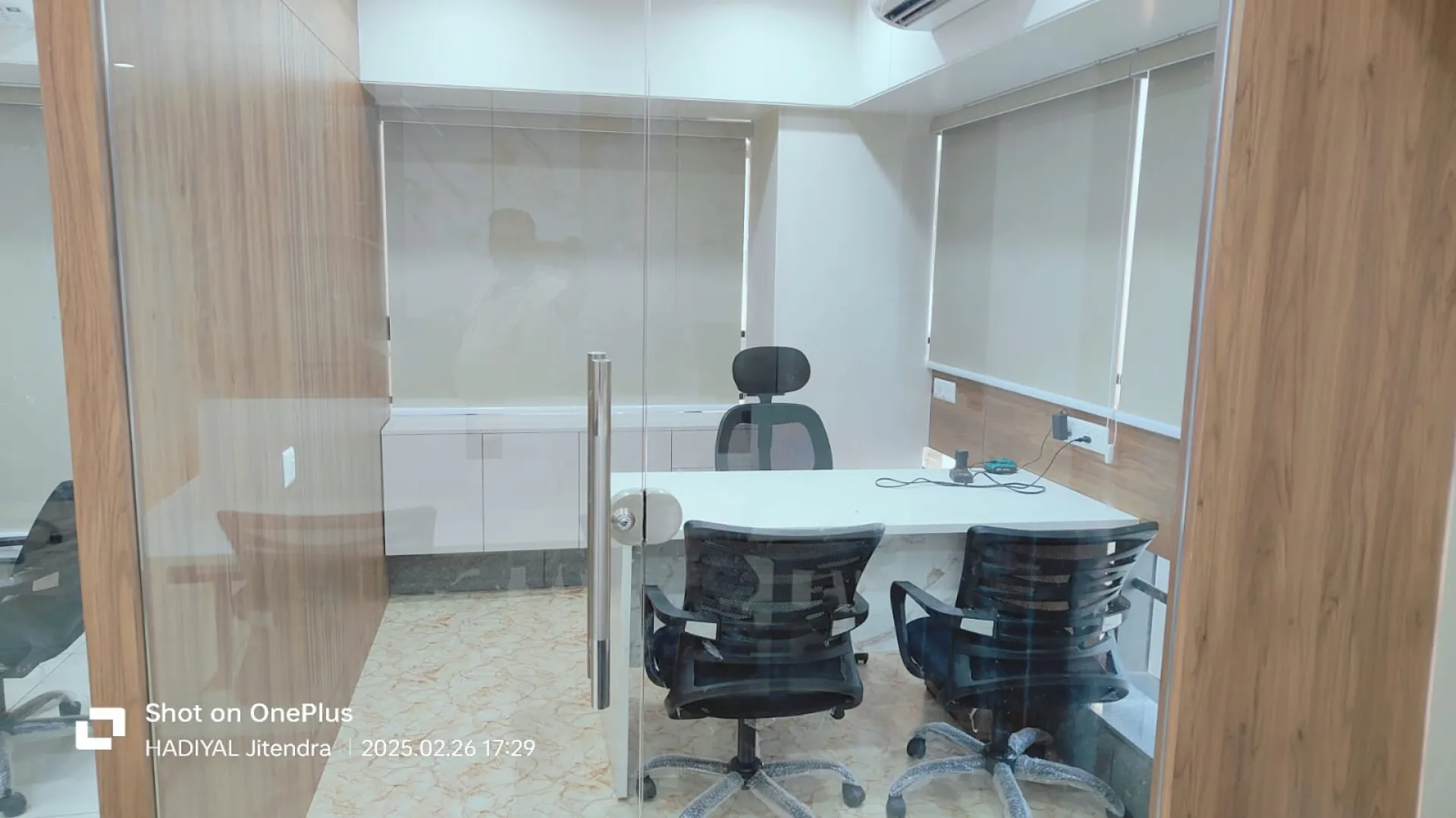 Office 830 Sq. Ft. Commercial Office for Rent in Bopal Ahmedabad - Media 4