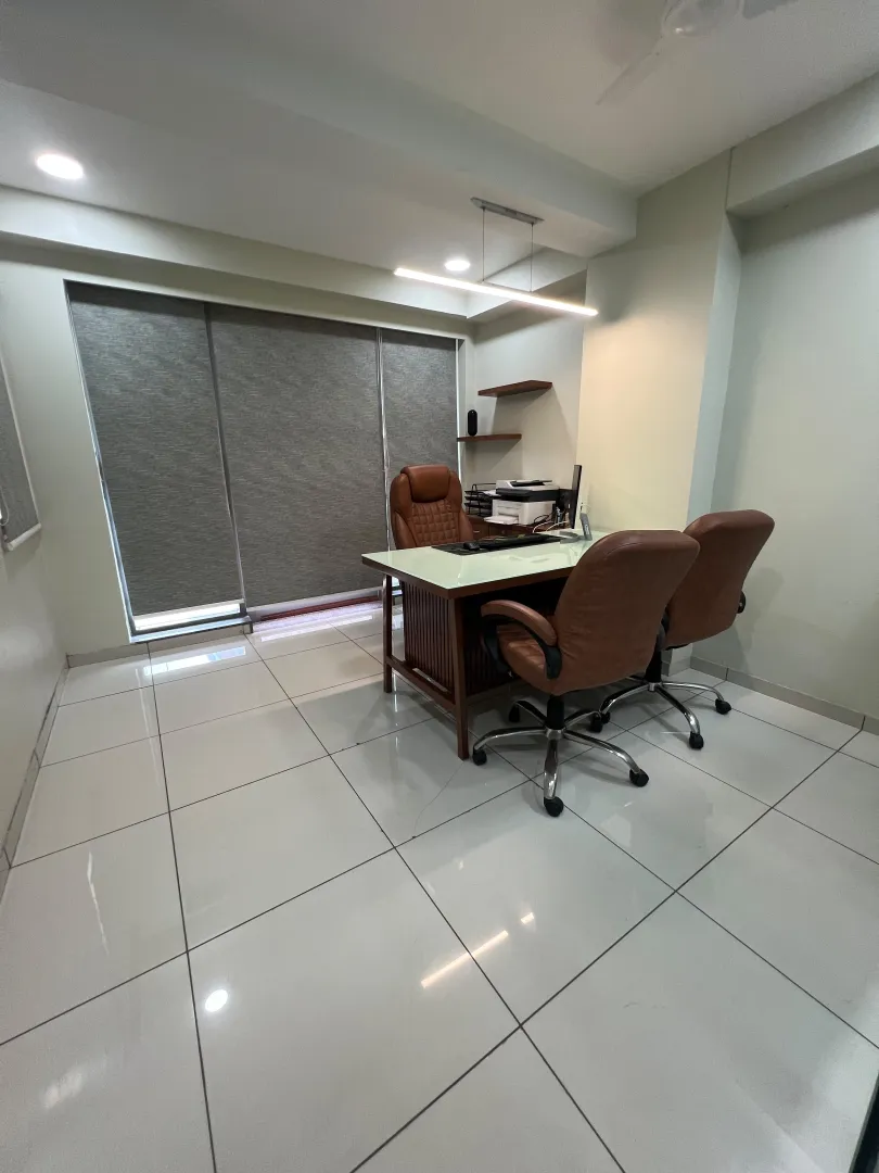 Office 849 Sq. Ft. Commercial Office for Rent in Science City Ahmedabad - Media 6
